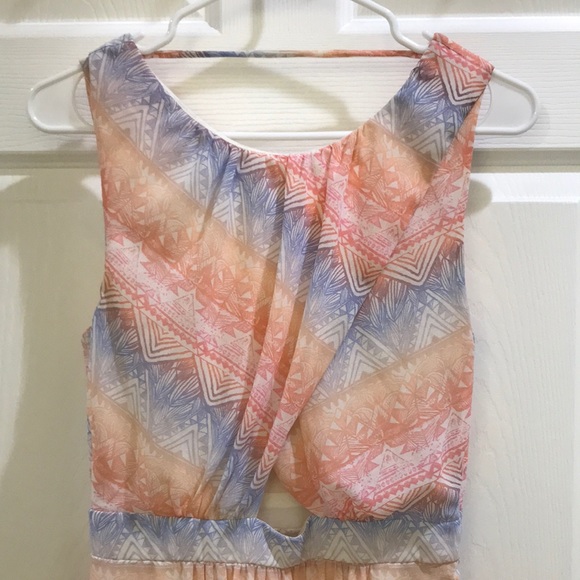 Love 21 size small maxi dress - Picture 2 of 5